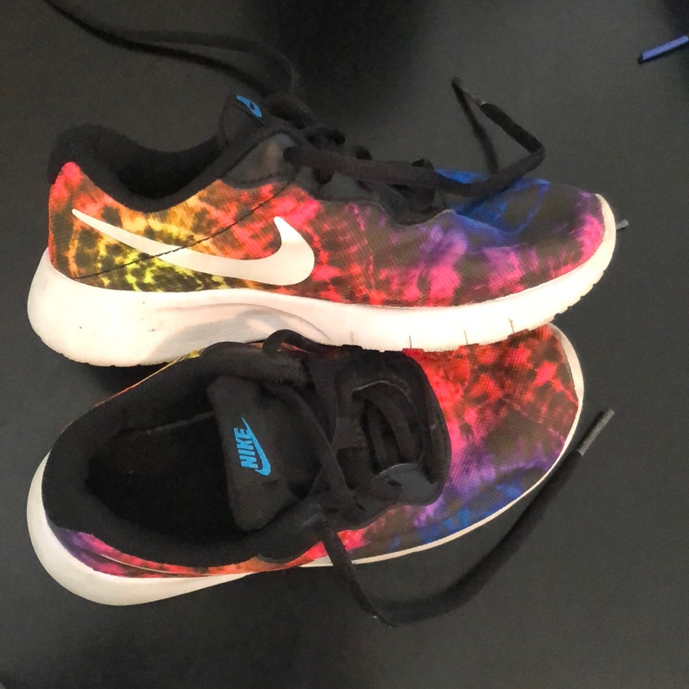 ❤️ EUC, Kids Nike shoes, size 11c, Unisex